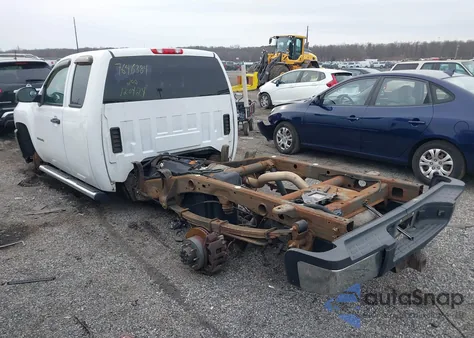 2013 Chevrolet Silverado 2500Hd Work Truck z USA, uszkodzony, nr VIN 1GC2KVCG8DZ253237